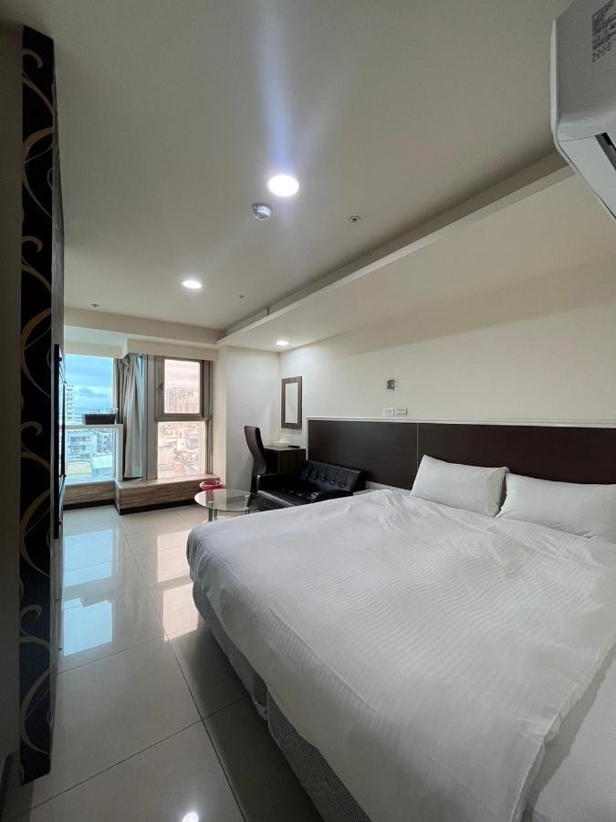 Yi Dian Yuan Hotel Zhongli Exterior photo